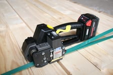 PET Strapping & Automatic Strapping Machines, Pallet Bundling